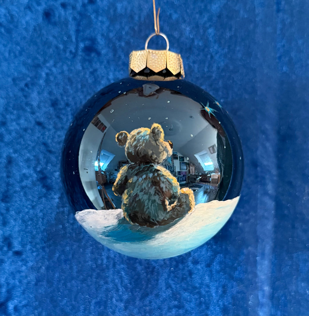 Tannenbaumkugel, Kleiner Bär betrachtet großen Bären, 10 cm Blau