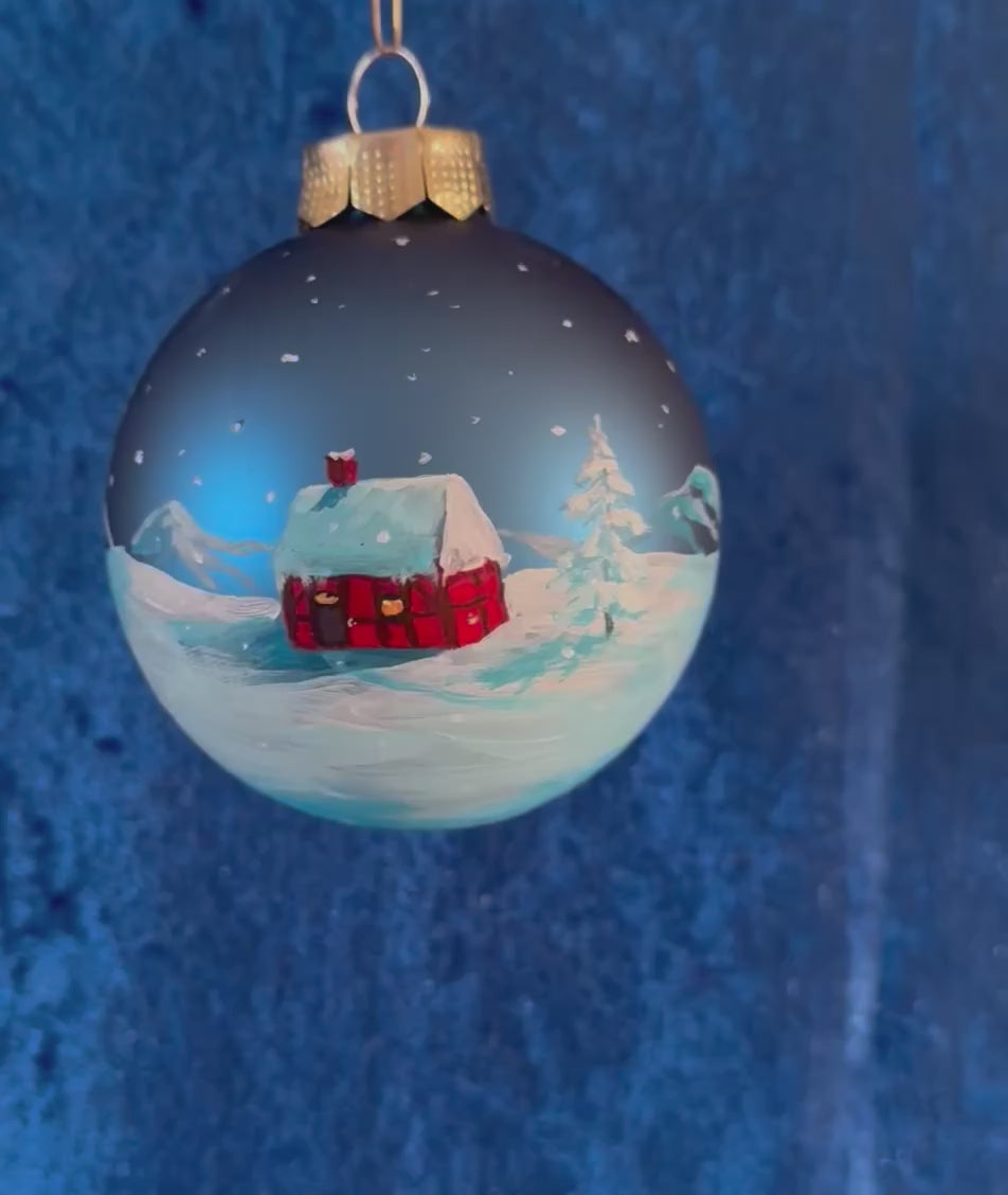 Tannenbaumkugel, Schneelandschaft mattblau 8 cm