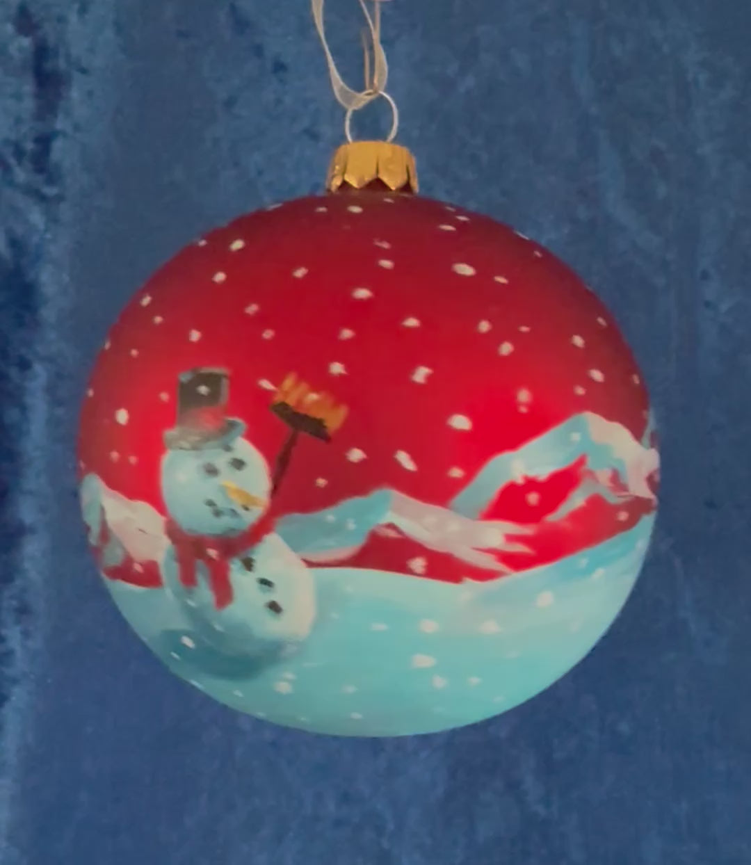 Weihnachtsbaumkugel - Schneemann mit Besen 10 cm